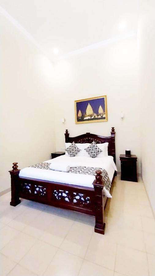 Tirtodipuran Hotel By Natts Hospitality Indonesia Yogyakarta Exterior foto