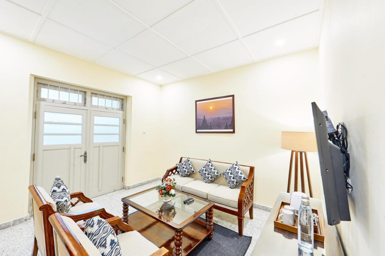 Tirtodipuran Hotel By Natts Hospitality Indonesia Yogyakarta Exterior foto